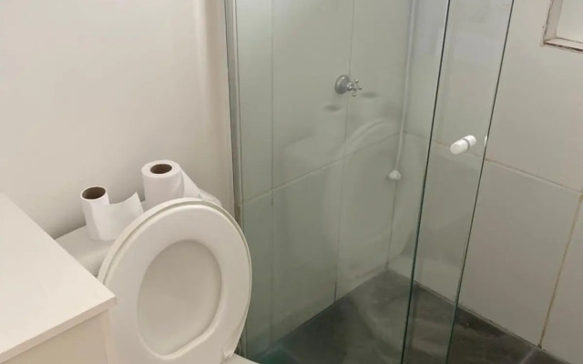 Loft container central c/ estacionamento