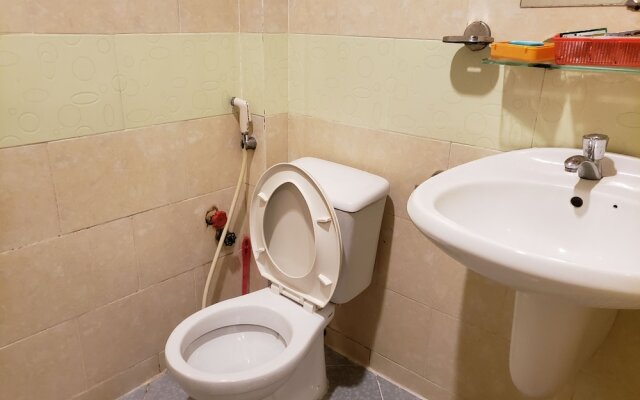 Hoa My Hotel by OYO Rooms