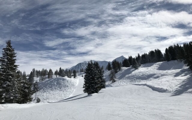 Modern Holiday Home in Servoz the Rhone Alpes With Terrace