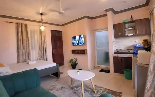 Lux Suites Lexy Homes Bamburi