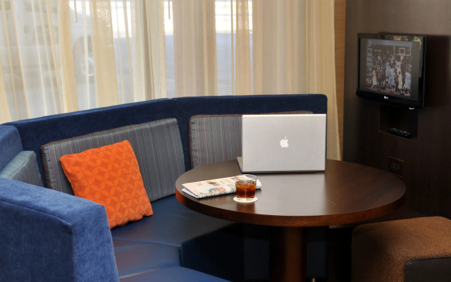 Courtyard by Marriott Nashville at Opryland