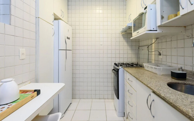 Cavirio Re305 Modern Flat in Ipanema Beach