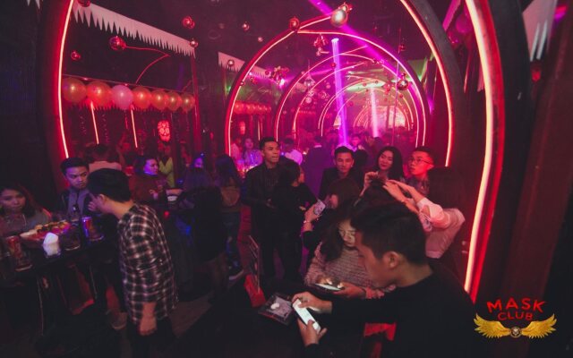 Oliving Residence