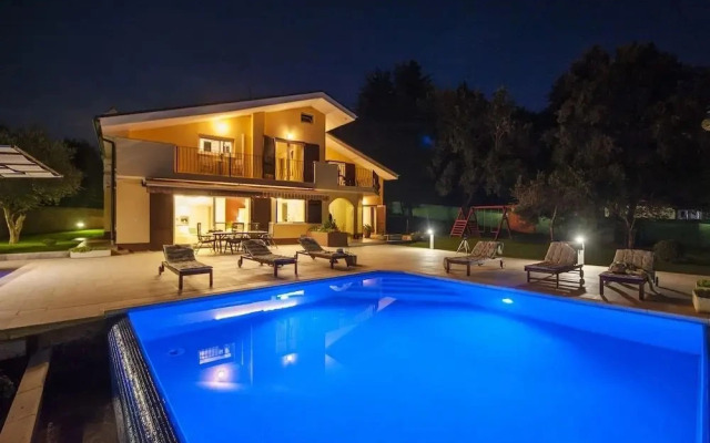 Valalta FKK Naturist Camping