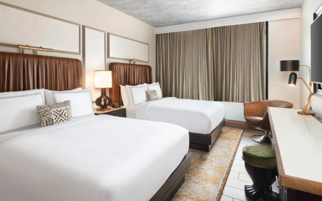 The Ben West Palm, Autograph Collection