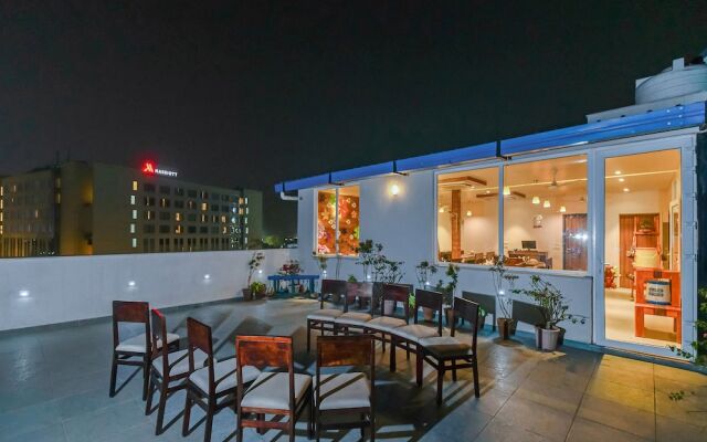 Capital O 17305 Hotel Fleur