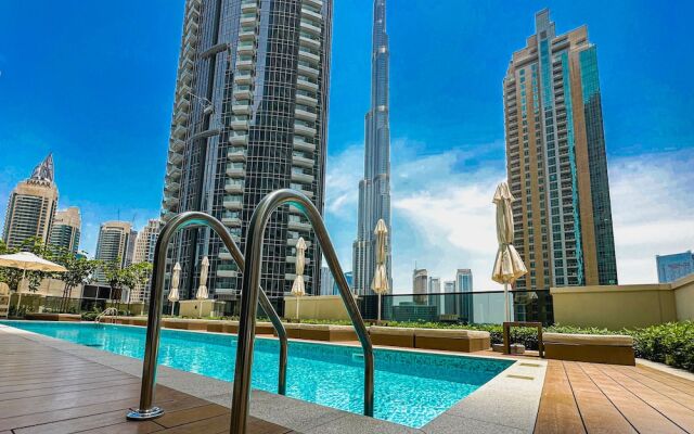 HiGuests - Act Tower 1