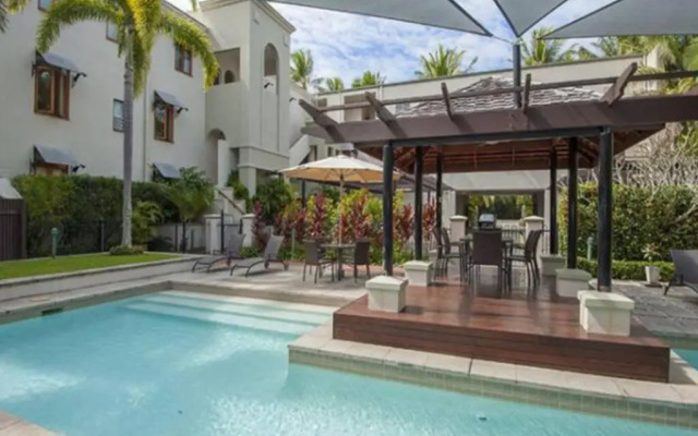 Tropical One Bedroom Apartment at The Mediterranean