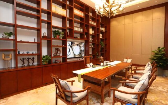 Fengcheng International Hotel