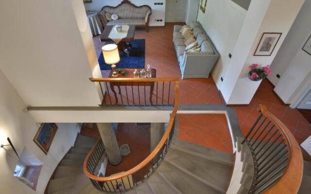 VILLA ALIDA 12, Emma Villas