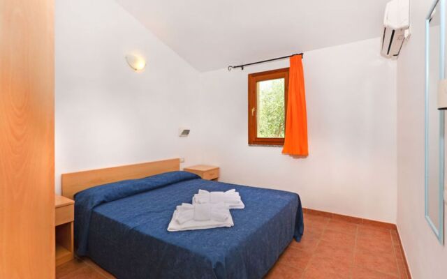4 Mori, Residence (MUV100)