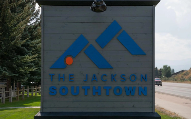 The Jackson SouthTown