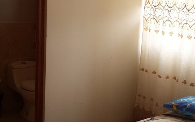 Hostal y Restaurante Business Rosh