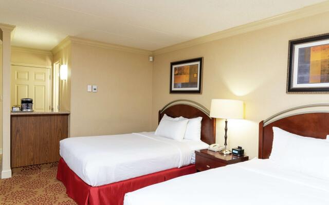 DoubleTree by Hilton Hotel Grand Rapids Airport