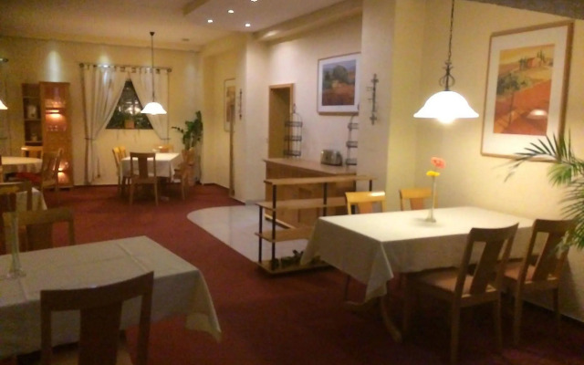Hotel zum Schnackel