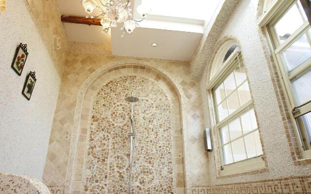 Ken-Ting My Chateau Hotel