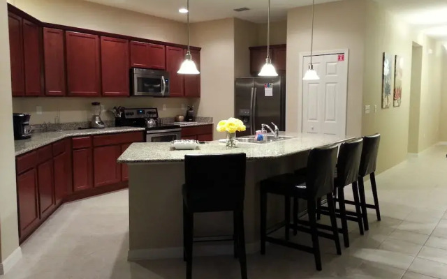 Crystal Cove by CozyKey Vacation Rentals
