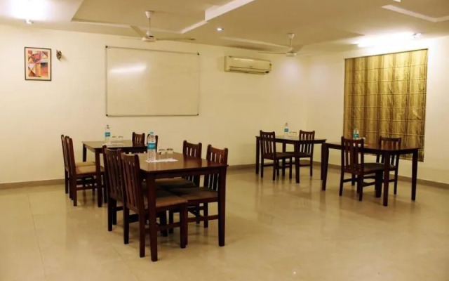 Fabhotel Camria Dlf Phase 3