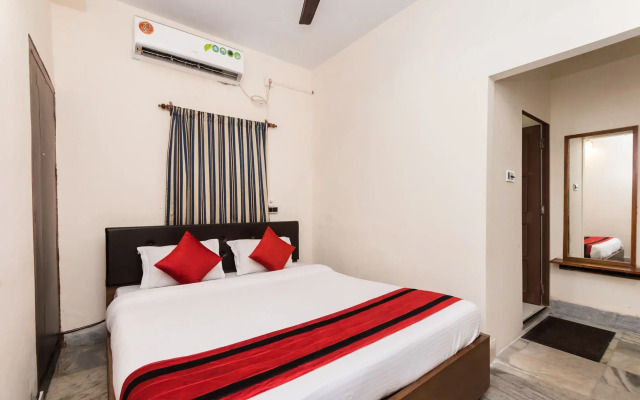 OYO 8129 Coral Residency City Center