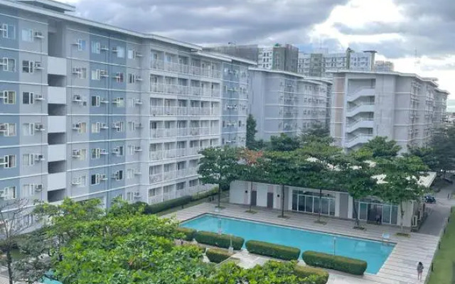 Ja2 Staycation @Trees Residences