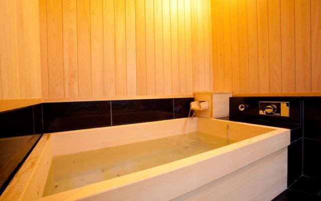 CAMPTON Kyoto Nishijin 9/ Arima 10