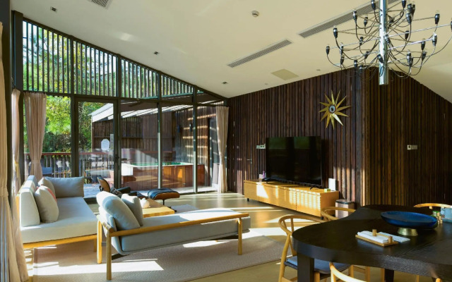 Meijie Mountain Hotspring Resort