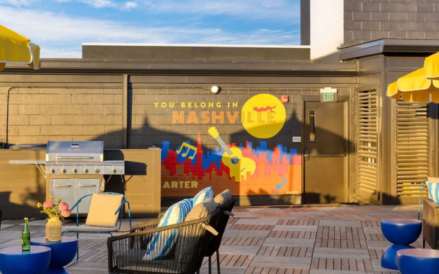 The Carter 305 by Avantstay 4BR Balcony