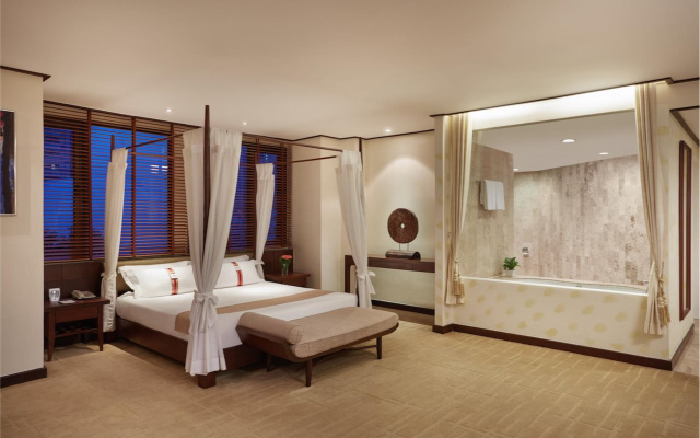 The Davis Bangkok Hotel