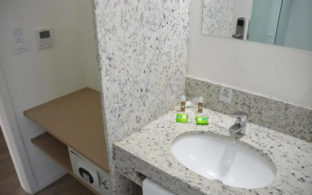 Hotel Buganville Express