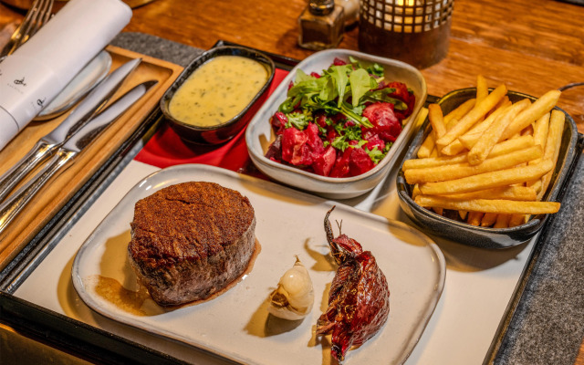 Radisson Blu Senator Hotel