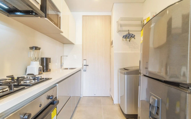 Salguero Suites By HostPro