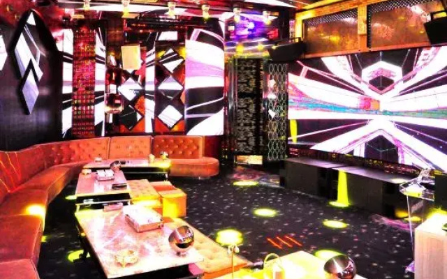 Huizhou Golden Coast International Hotel (Huiyang Jinhui Avenue)
