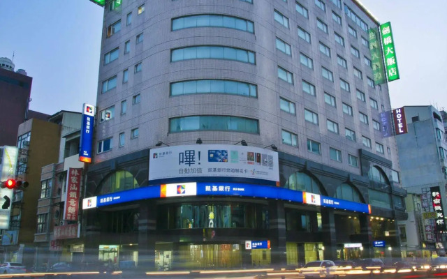 Tainan Cambridge Hotel