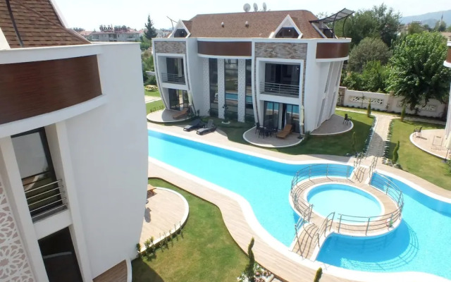 Hande Home Aparts