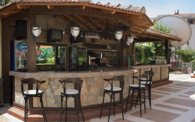 Villa Moonflower Aparts & Suites