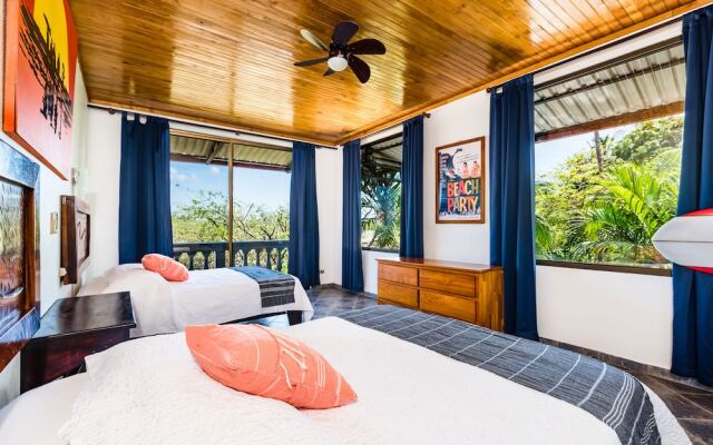 Witch's Rock Surf Camp Beachfront HOTEL