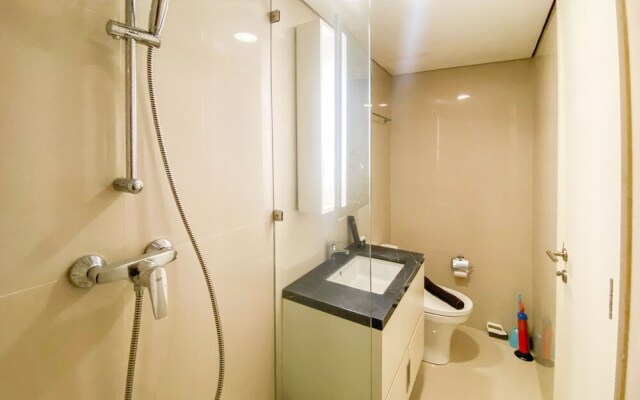 Minimalist Studio Room Marquis De Lafayette Apartment