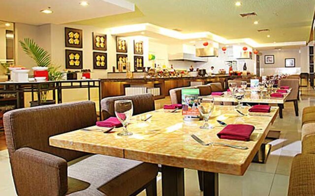 Golden Flower Hotel Bandung