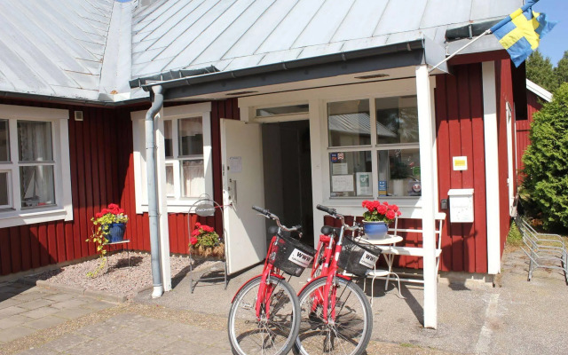 Sjötorps Vandrarhem & Rum - Hostel