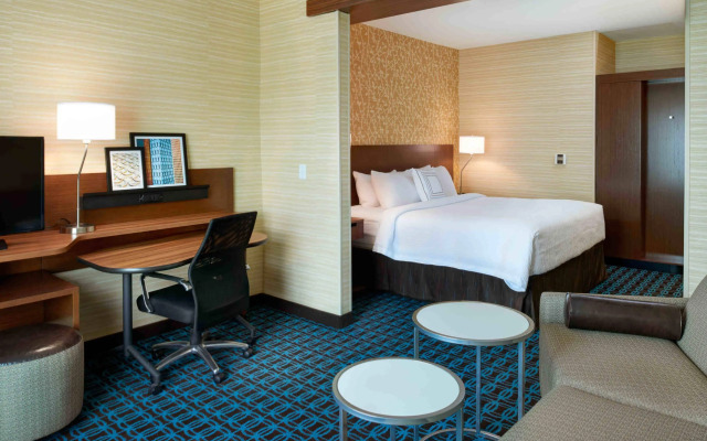 Fairfield Inn & Suites by Marriott Detroit Troy