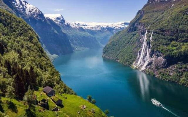 Geirangerfjorden Feriesenter