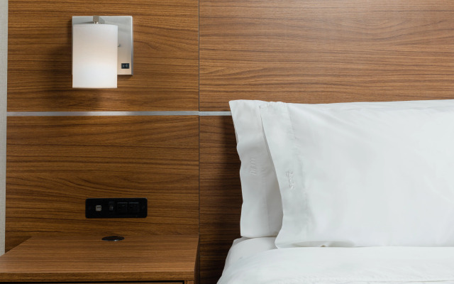 Holiday Inn Express Grande Prairie