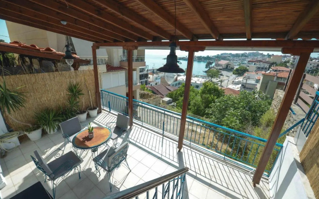 Luxury Unique Apartment Sea View