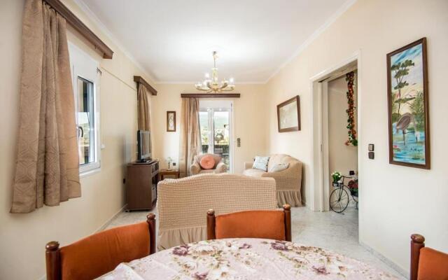 Stefanos House