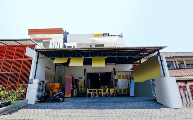 Unta Residence by OYO Rooms