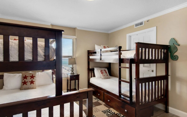 Pelican Beach Resort 1201