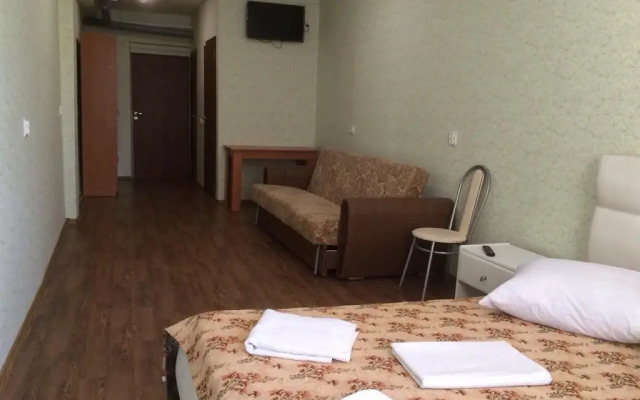 Hotel Gostinitsa Loran