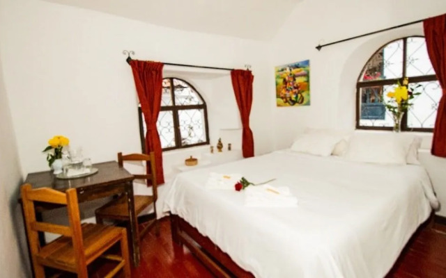 Catama Inn Hotel