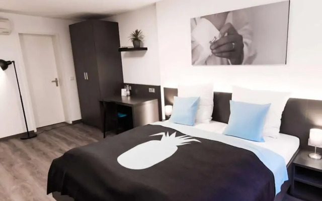 Mood contemporary living