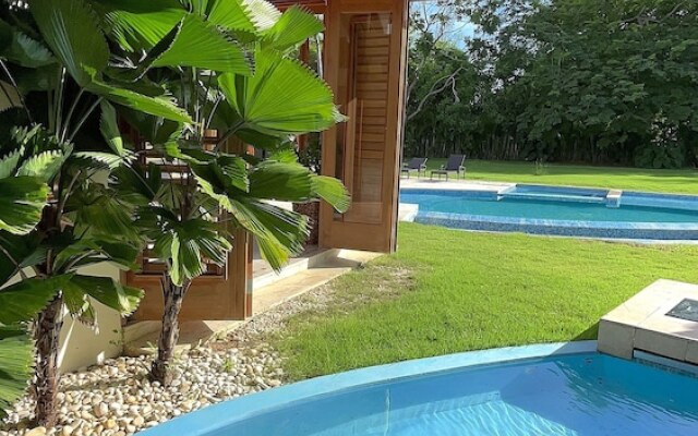 "srvittinivillas /spacius/ Confort Villa/ Fam/ Team/ Couples"